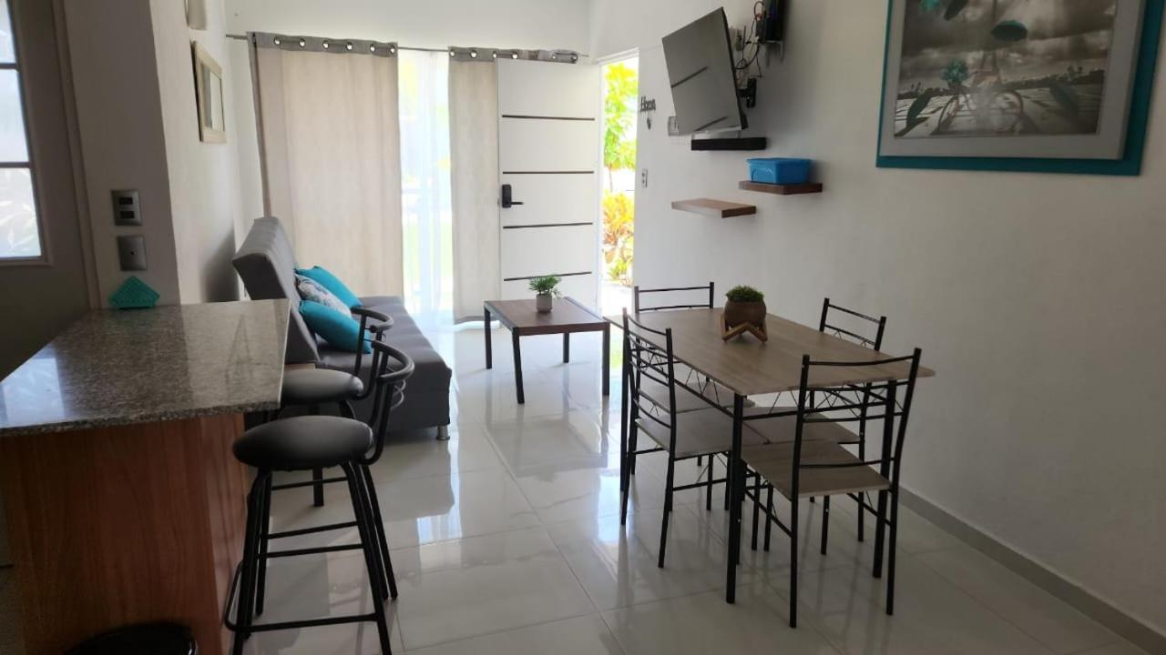 Ferienwohnung Bonito Departamento En Planta Baja En Manzanillo Con Alberca Exterior foto